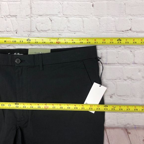 NWT Goodfellow & Co. Men Chino Tech Shorts Size 42 Black B222 -17 - Picture 3 of 16